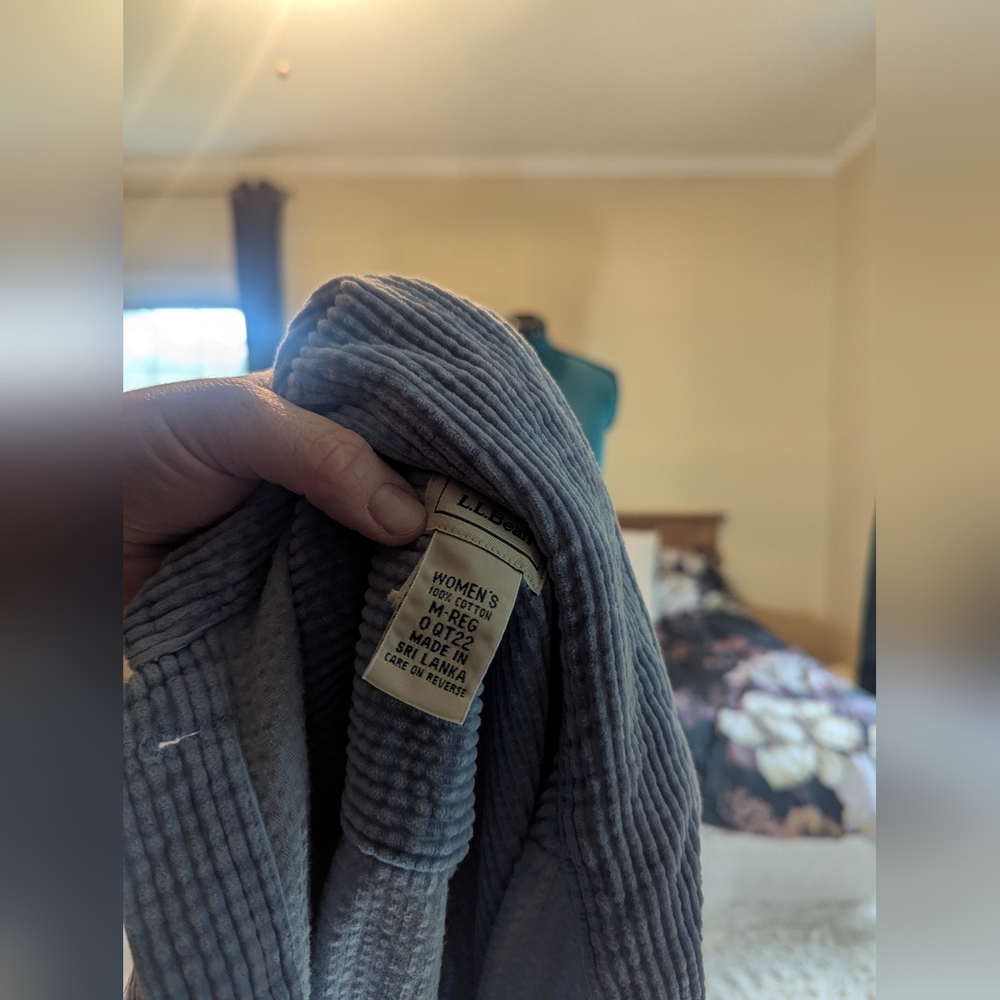L.L. Bean- Shacket - Picture 2 of 5
